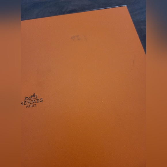 Hermes Box - Picture 4 of 11